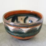Small bowl.<br />7 x 12.5cm<br />Signed base.<br />